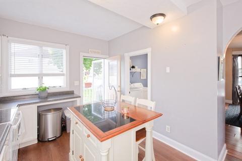 4 Day St, Webster, MA 01570 photo 17