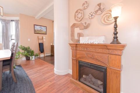 4 Day St, Webster, MA 01570 photo 7