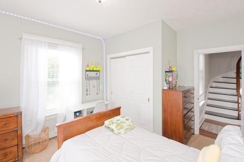 4 Day St, Webster, MA 01570 photo 23