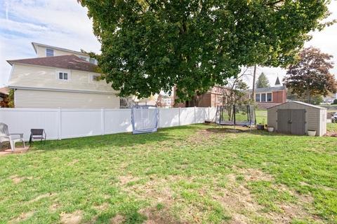 4 Day St, Webster, MA 01570 photo 34