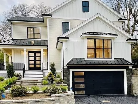 73 Saint Mary St, Needham, MA 02494