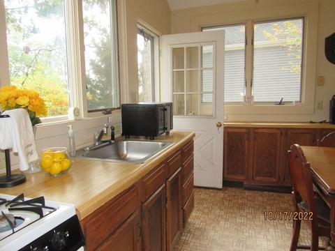 66 Rosepoint Ave, Wareham, MA 02576 photo 12