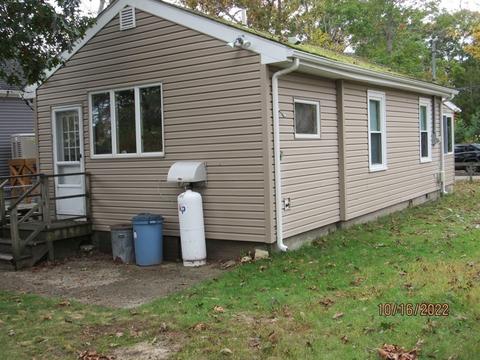 66 Rosepoint Ave, Wareham, MA 02576 photo 5