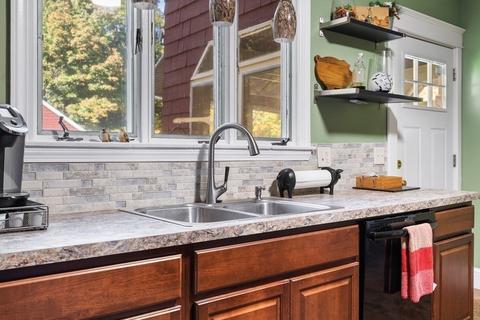 64 Poplar Ave, West Springfield, MA 01089 photo 13