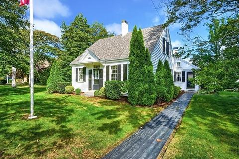 497 Main St, Barnstable, MA 02632 photo 1