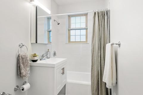 1496 Beacon St #4, Brookline, MA 02446 photo 23