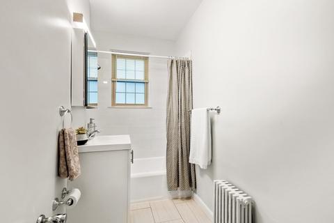 1496 Beacon St #4, Brookline, MA 02446 photo 24