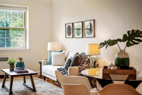 1496 Beacon St #4, Brookline, MA 02446 photo 8
