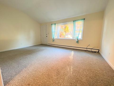 186 Corcoran Blvd, Springfield, MA 01118 photo 9