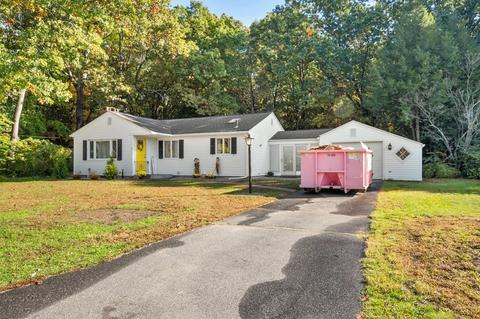 65 Glenvale St, Springfield, MA 01119 photo 2