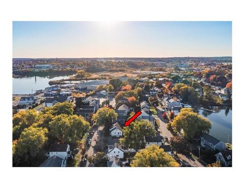 14 Bates St, Danvers, MA 01923 photo 5
