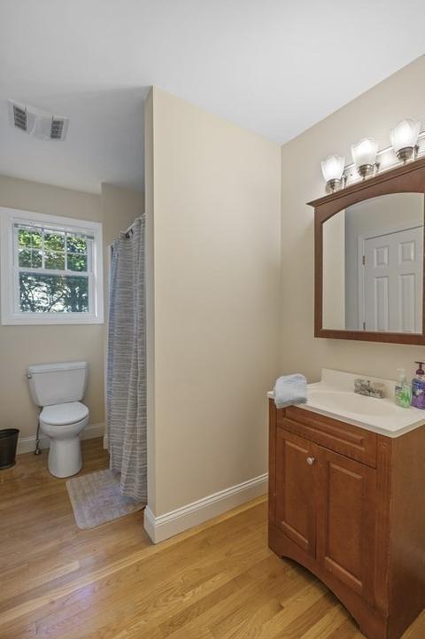 14 Bates St, Danvers, MA 01923 photo 23