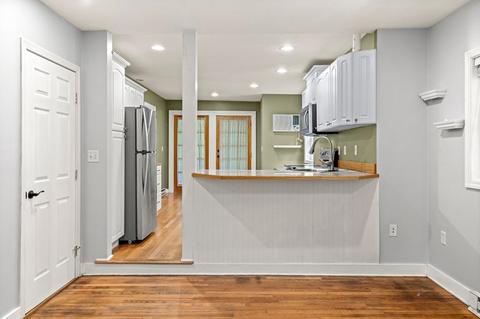 1295 Millbury St #A, Worcester, MA 01608 photo 7
