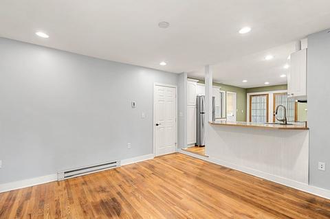 1295 Millbury St #A, Worcester, MA 01608 photo 8