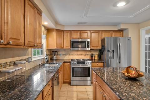 749 Wells Rd, Wethersfield, CT 06109 photo 12