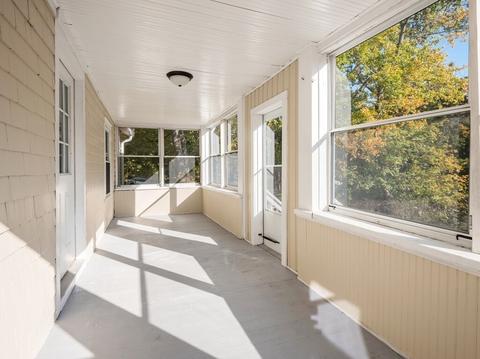 32 Oliver St, Athol, MA 01331 photo 3
