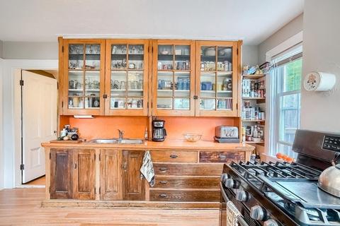 22 Washington Ave, Bourne, MA 02532 photo 17