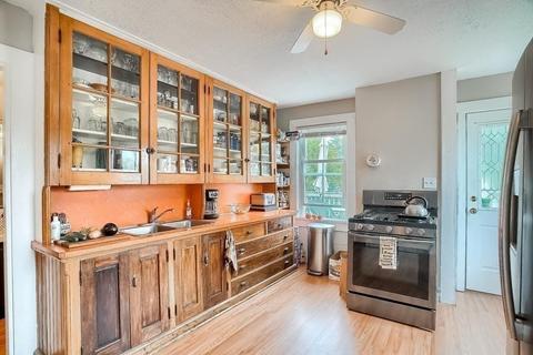 22 Washington Ave, Bourne, MA 02532 photo 14