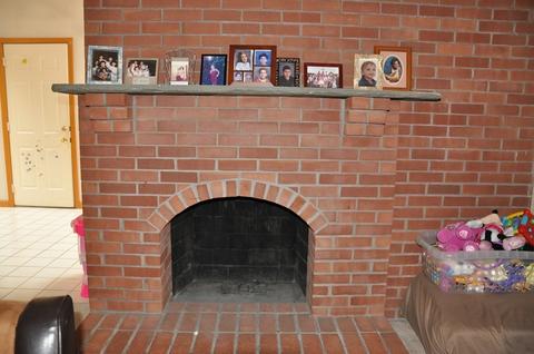 16 Hicks St, Springfield, MA 01104 photo 9