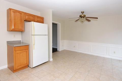 666 Franklin St, Worcester, MA 01604 photo 9