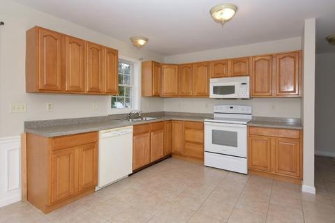 666 Franklin St, Worcester, MA 01604 photo 6