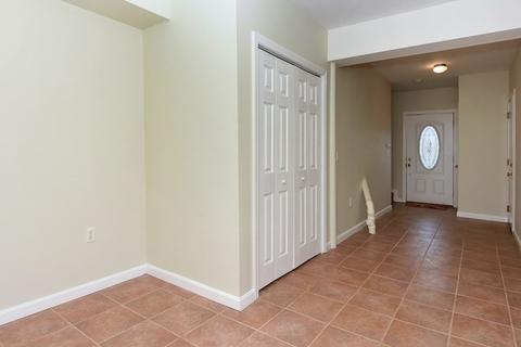 666 Franklin St, Worcester, MA 01604 photo 28