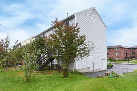 666 Franklin St, Worcester, MA 01604 photo 33