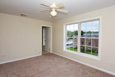 666 Franklin St, Worcester, MA 01604 photo 14
