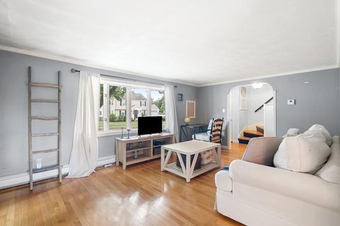 23 Elmcrest Rd, Wakefield, MA 01880 photo 3