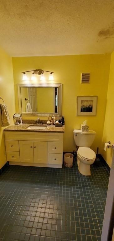 10 Rutledge St #2D, Worcester, MA 01604 photo 14