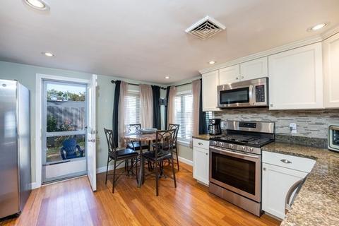 11 Beechwood Pl, Wareham, MA 02532 photo 3