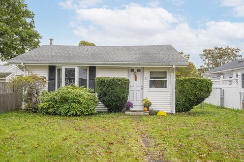 9 Swift Ave, Wareham, MA 02571 photo 1
