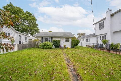 9 Swift Ave, Wareham, MA 02571 photo 3