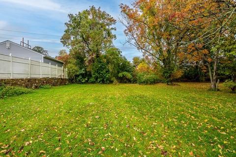 32 30 Dickinson St, Fall River, MA 02721 photo 16
