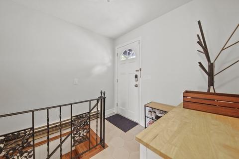 25 Prospect St, Reading, MA 01867 photo 19