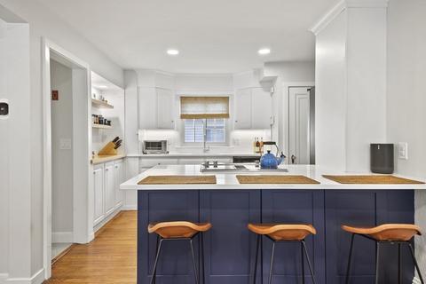 25 Prospect St, Reading, MA 01867 photo 6