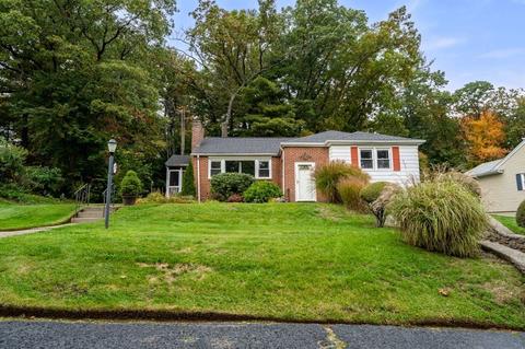 17 Claridge Dr, Worcester, MA 01602 photo 1