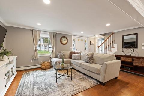 16 Wright St, North Reading, MA 01864 photo 7