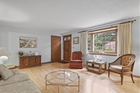 162 Cedric Rd, Barnstable, MA 02632 photo 8