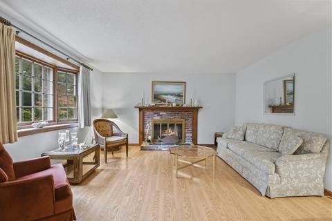 162 Cedric Rd, Barnstable, MA 02632 photo 4