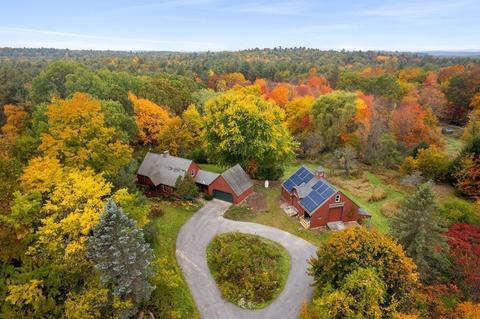 517 Forest St, Dunstable, MA 01827 photo 1