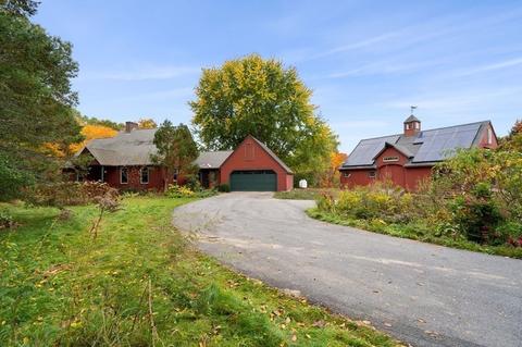 517 Forest St, Dunstable, MA 01827 photo 25
