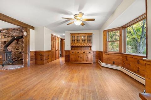 517 Forest St, Dunstable, MA 01827 photo 8