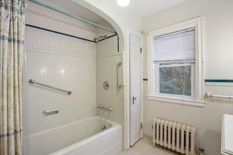 32 S Flagg St, Worcester, MA 01602 photo 25