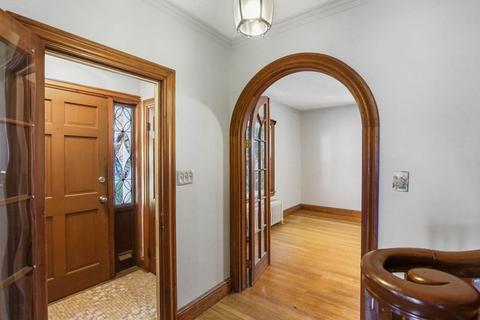 32 S Flagg St, Worcester, MA 01602 photo 5