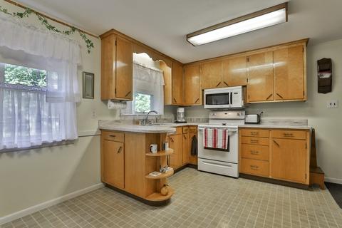 6 Ethelyn Cir, Maynard, MA 01754 photo 11