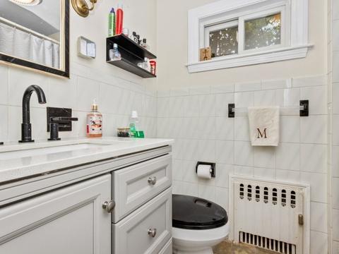 40 Bayard St, Dedham, MA 02026 photo 9