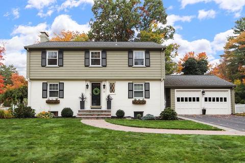 20 Meadow Ln, Needham, MA 02492 photo 1