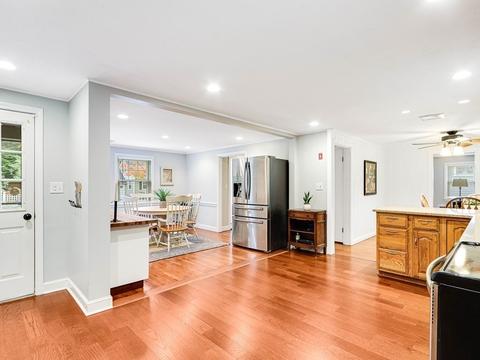 20 Meadow Ln, Needham, MA 02492 photo 5