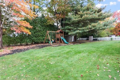 20 Meadow Ln, Needham, MA 02492 photo 36